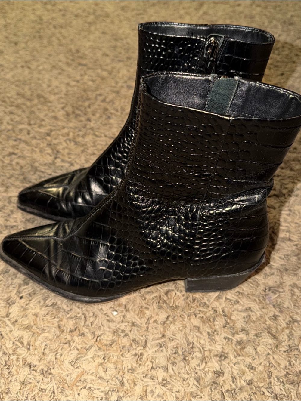 Y2K Clear by Dolce Vita Black Croc Pointed Toe Ankle Boots size 6